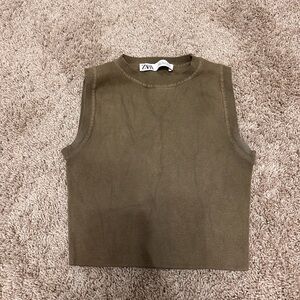 Zara Green Sleeveless Boxy Tank Top